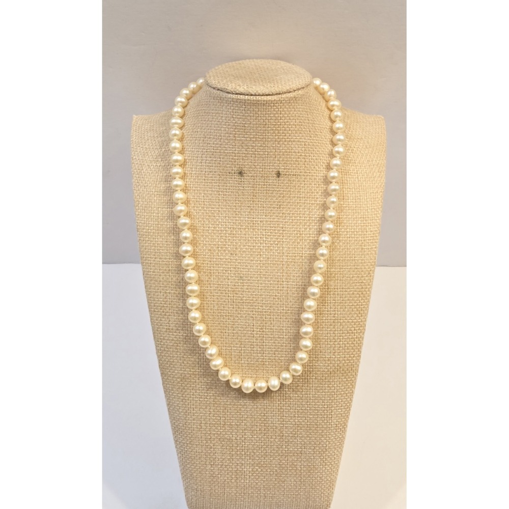 Stunning 7-8mm Pearl Necklace 18" 14k (585) Yellow Gold Clasp